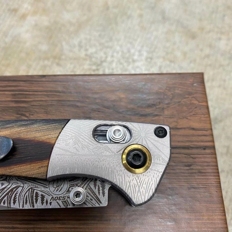 Benchmade 15085-2201 BULL ELK Mini Crooked River Folding Knife 3.4" Casey Underwood Artist Series LIMITED EDITION BULL ELK - Image 10