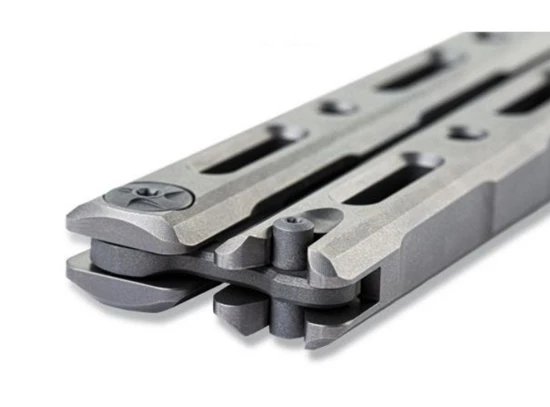 Benchmade 85 Billet TI Bali-Song 4.40โ CPM-S30V Stonewash Titanium Handle Knife - Image 7