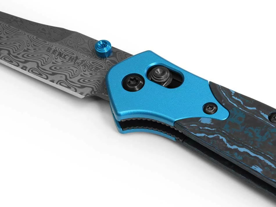Benchmade 945-221 Mini Osborne 2.9" Damasteel Blade AXIS Lock Plain Reverse Tanto Knife - Image 9