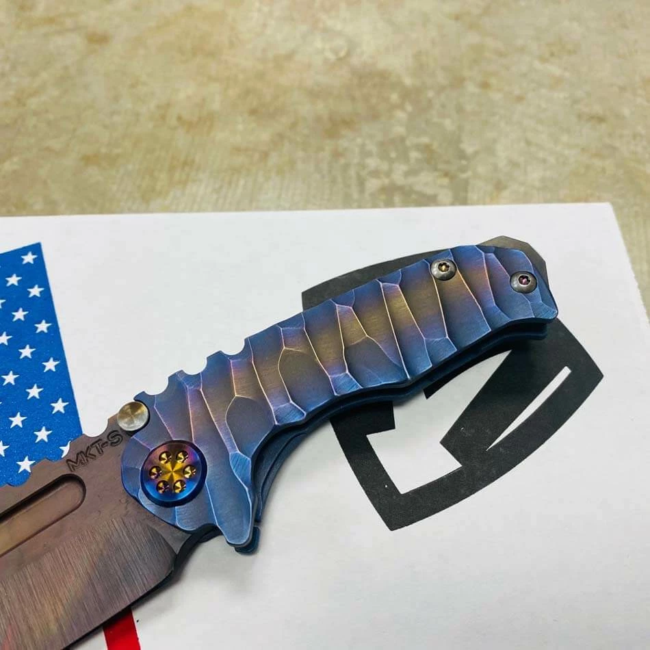 Medford Micro Praetorian T S35VN 2.8" Vulcan Drop Point Bronze Center Field Blue Violet Perimeters Twisted Predator Handles Knife Serial 109-154 - Image 4