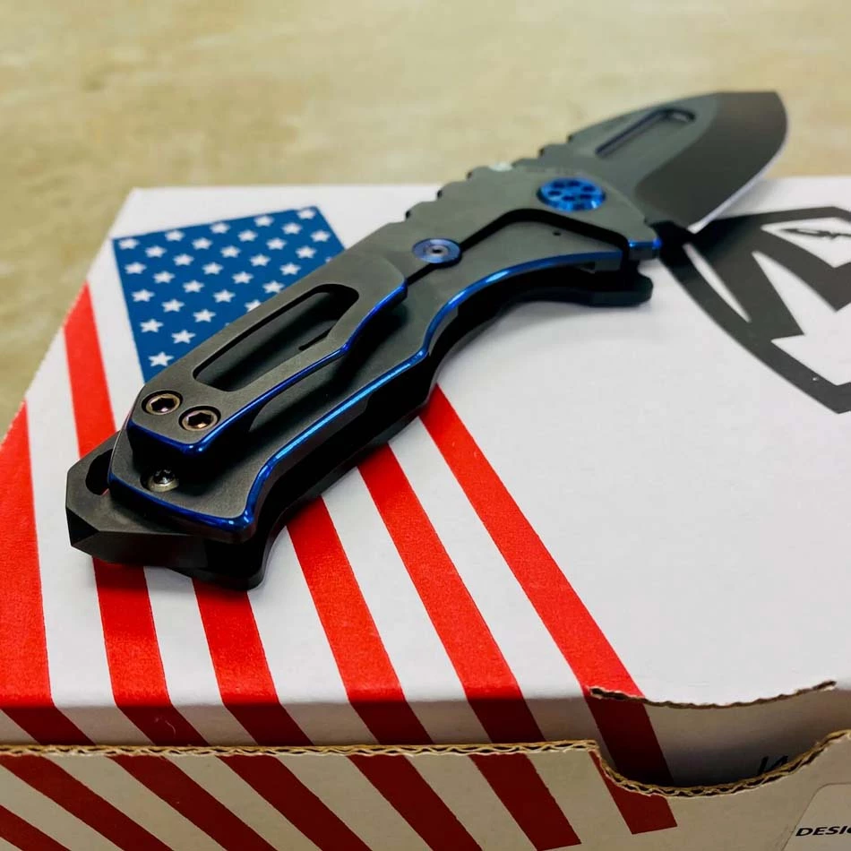 Medford Praetorian Genesis T 3V PVD 3.3" Drop Point TRON Design PVD Handle Blue Pinstripping Knife 012-031 - Image 7