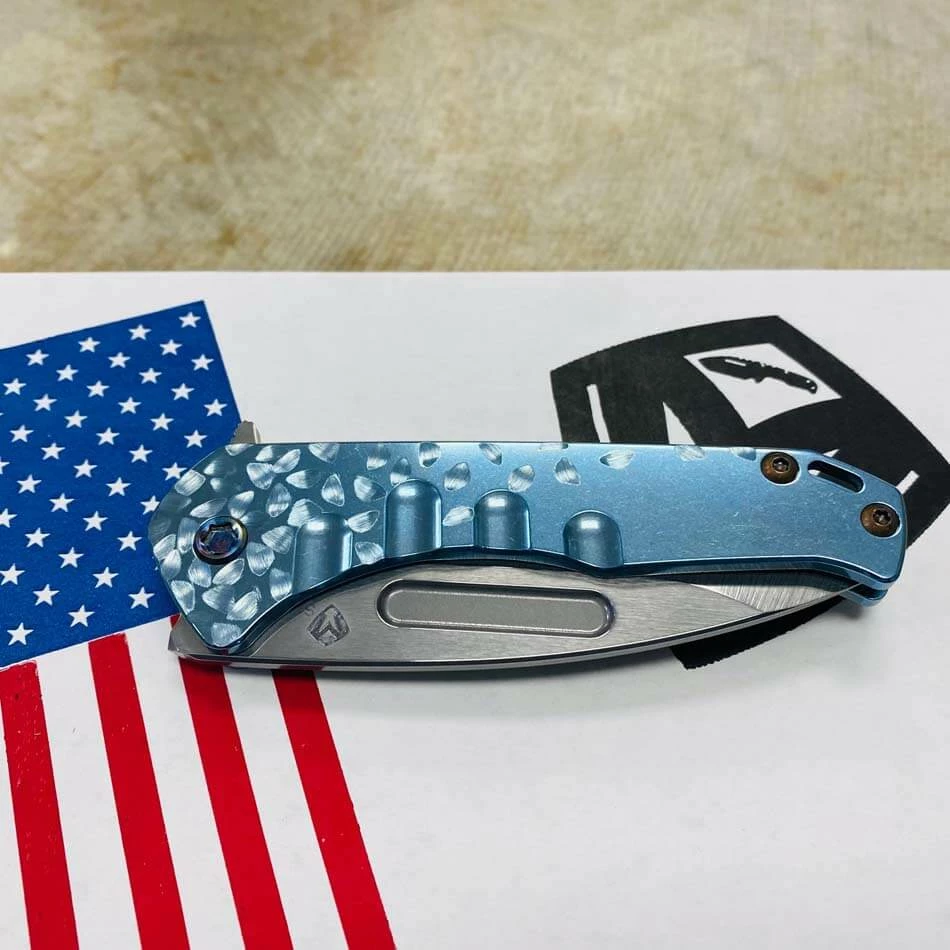 Medford Praetorian Slim Flipper 3.25" S35VN Drop Point Blade Aquamarine Falling Leaf Knife Serial 112-040 - Image 8