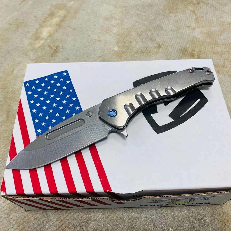 Medford Praetorian Slim Flipper 3.25" S35VN Tumbled Blade Terminator Blue Hardware Folding Knife Serial 111-010 - Image 2