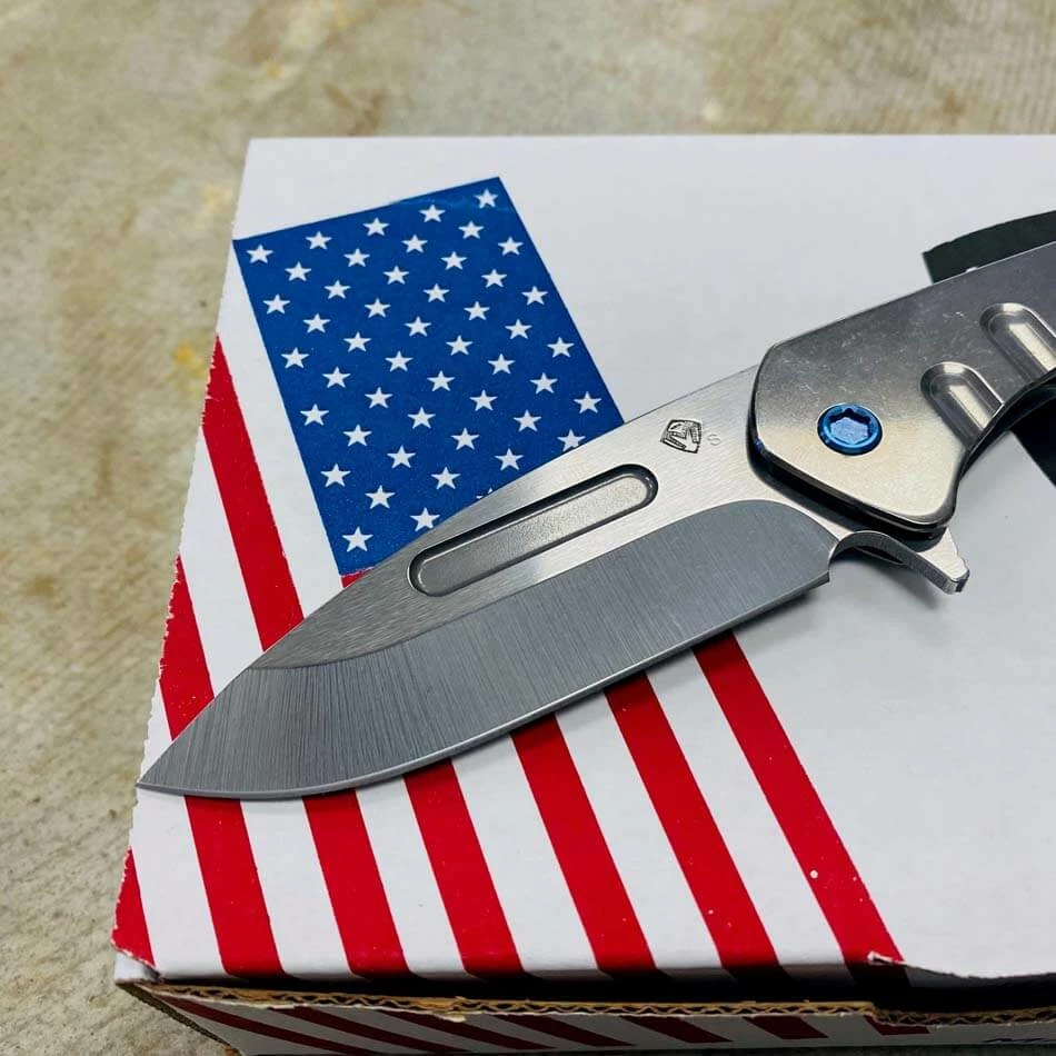 Medford Praetorian Slim Flipper 3.25" S35VN Tumbled Blade Terminator Blue Hardware Folding Knife Serial 111-010 - Image 3