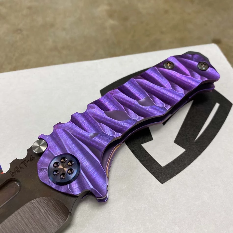 Medford Micro Praetorian T S35VN 2.8" Vulcan Drop Point Violet Predator Handles, Blue To Violet Hardware Clip Knife Serial 306-089 - Image 4