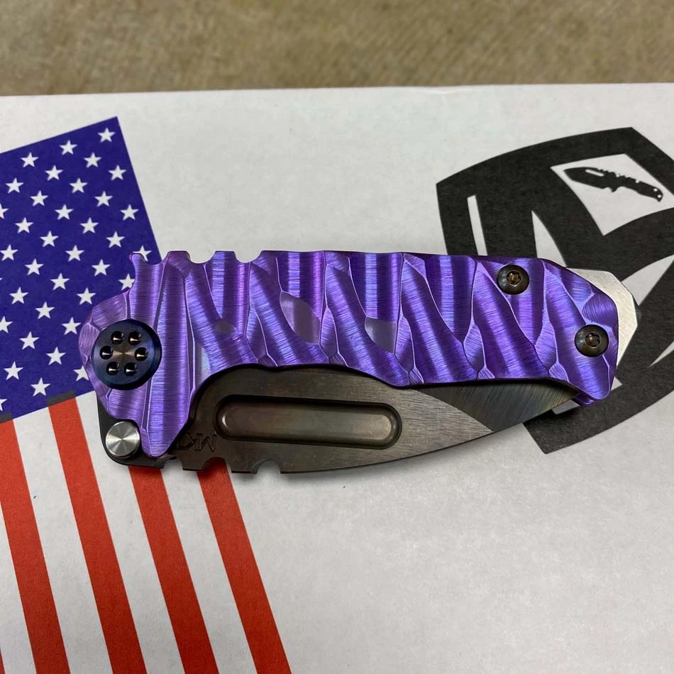 Medford Micro Praetorian T S35VN 2.8" Vulcan Drop Point Violet Predator Handles, Blue To Violet Hardware Clip Knife Serial 306-089 - Image 8