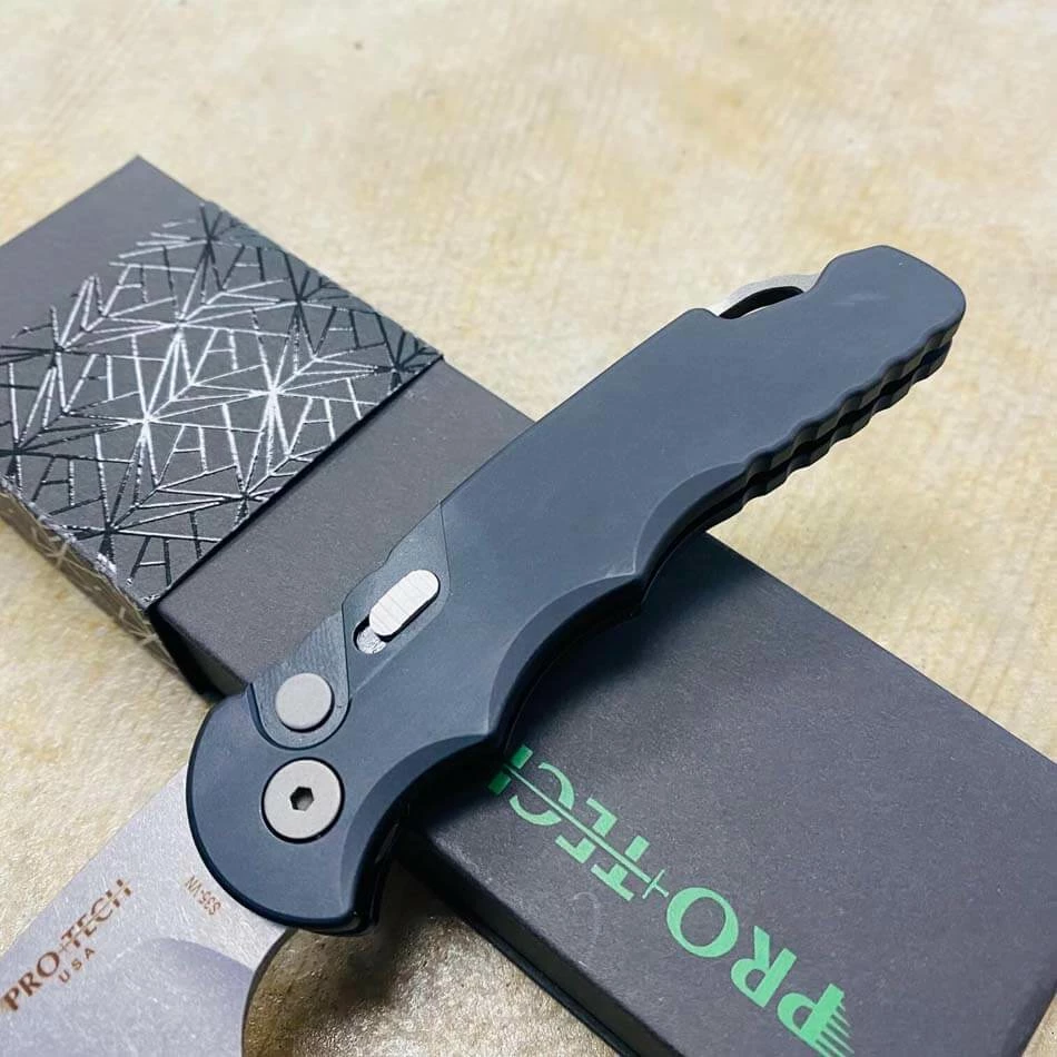 ProTech T501 Tactical Response 5, 3.25" S35-VN Stonewash Plain Blade Aluminum Handle Knife - Image 3