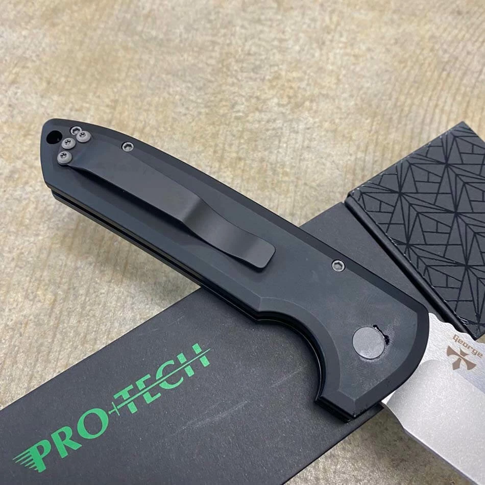 Protech LG305 Les George Rockeye 3.4" CPM-S35VN Blade, Textured Black Handles, Blasted Hardware, Black Clip, Automatic Knife - Image 5