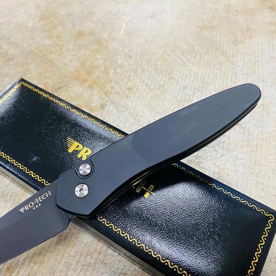PROTECH 3407 Newport 3" Black Blade Black Handle Automatic Knife - Image 3